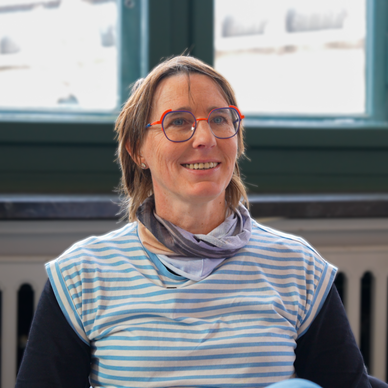 A portrait of Anett inside the Zwinger building