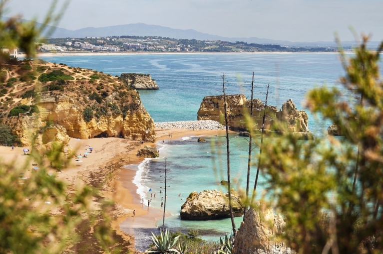 Strände und Klippen in Lagos, Portugal